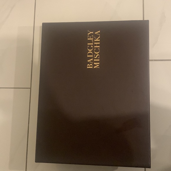 Badgley Mischka Kiara Crystal Back Open Toe Pump size 9 - Picture 5 of 6